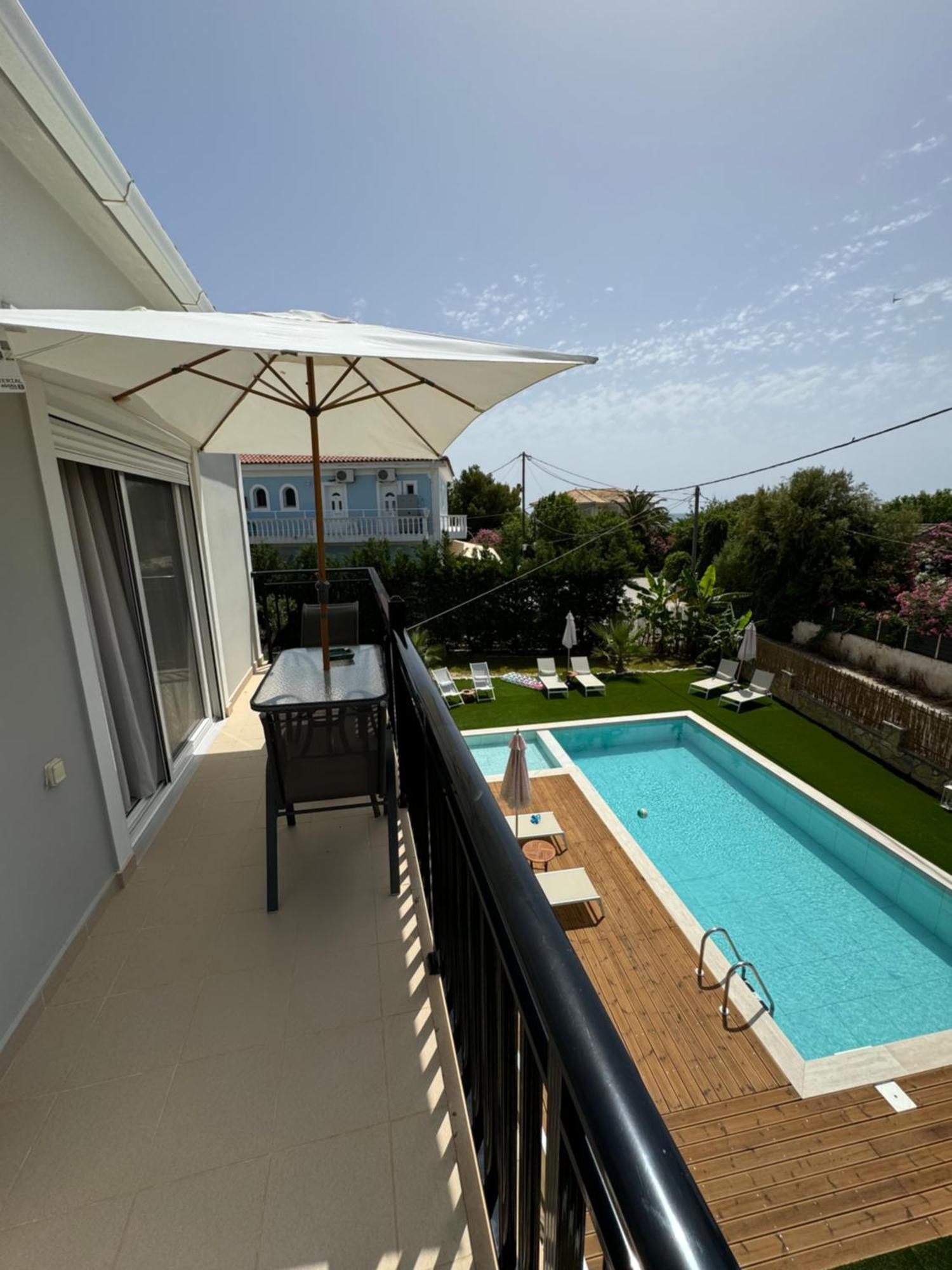 NikLuDin suites&studios Laganas Exterior foto