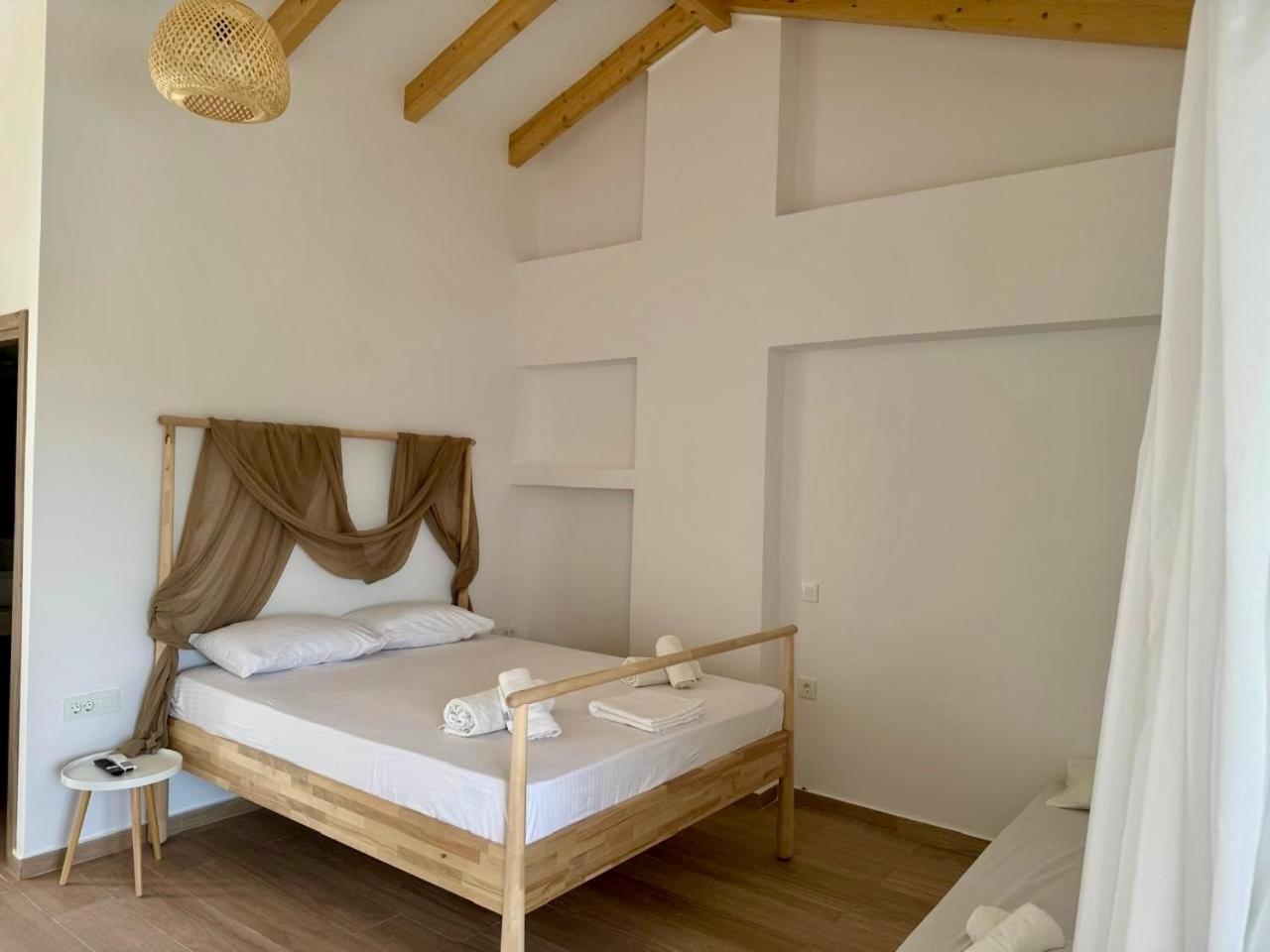 NikLuDin suites&studios Laganas Exterior foto