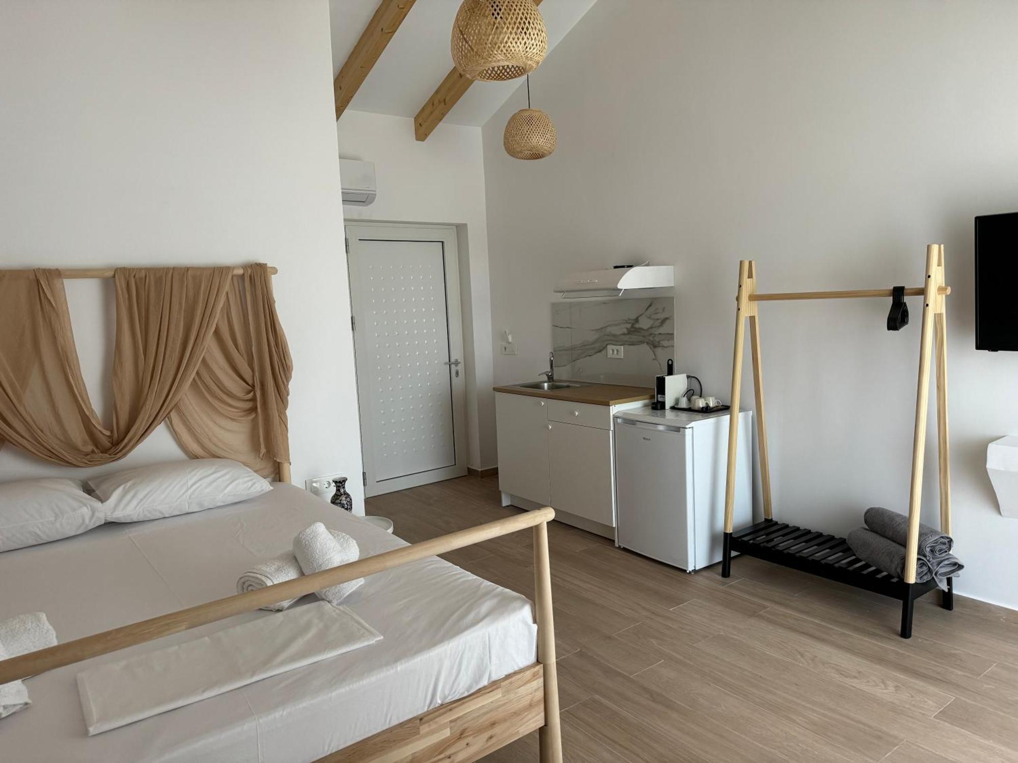 NikLuDin suites&studios Laganas Exterior foto
